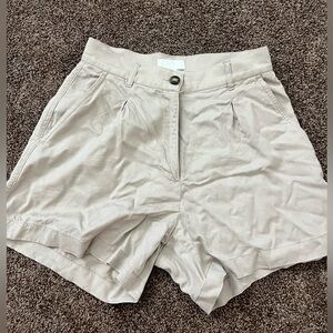 H&M trouser short.